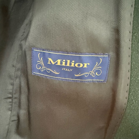 Aritzia Babaton Green Stedman Coat - Picture 5 of 8